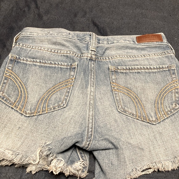 Hollister cutoff shorts size 23 or 00 - Picture 6 of 9
